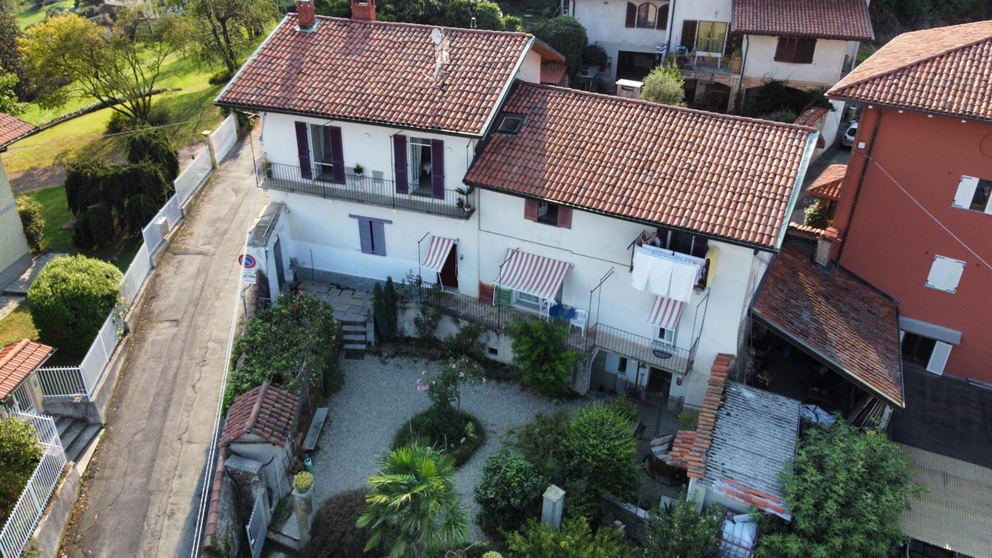 فندق La Casa Di Pietro Cerrione المظهر الخارجي الصورة