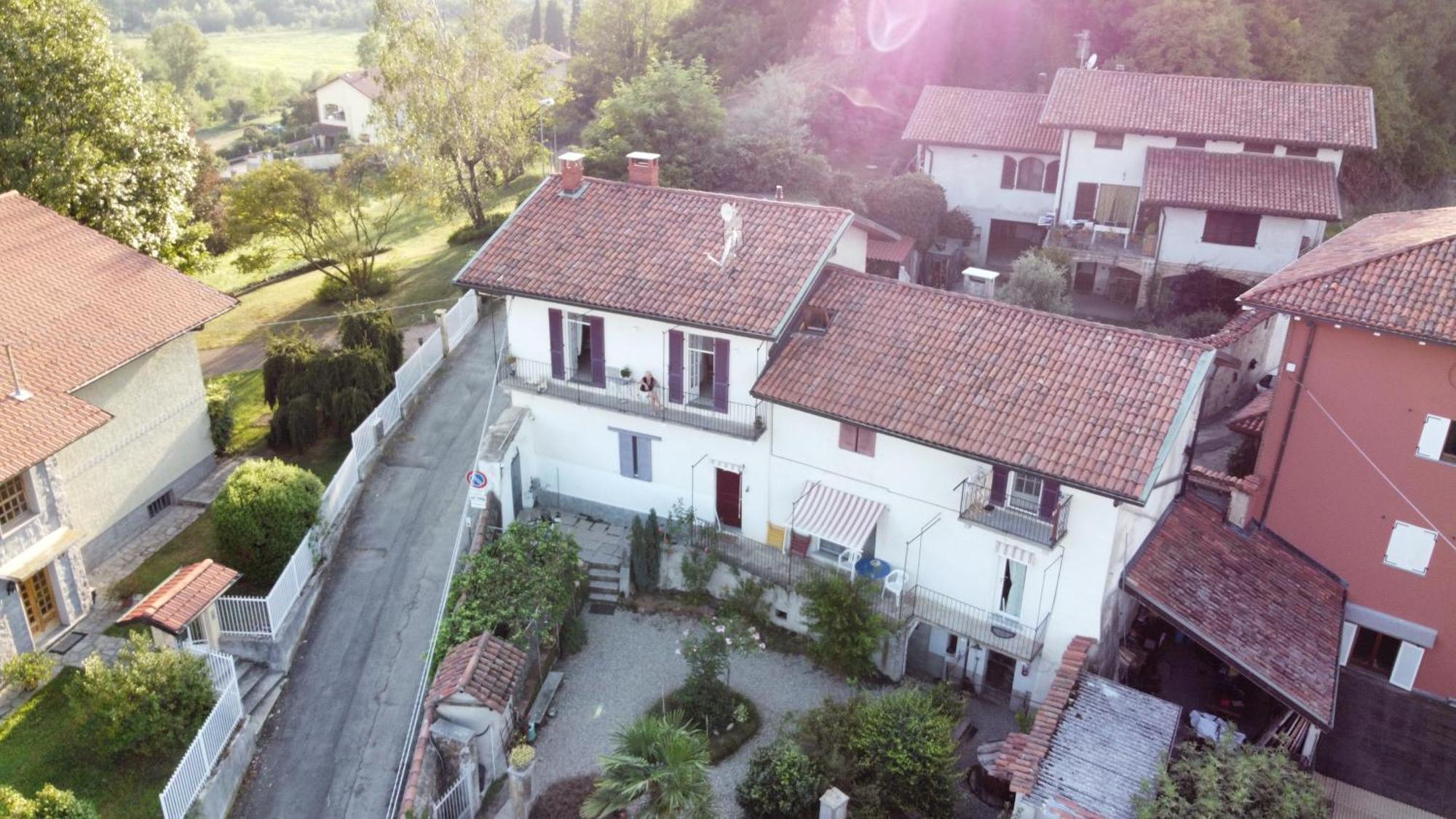 فندق La Casa Di Pietro Cerrione المظهر الخارجي الصورة